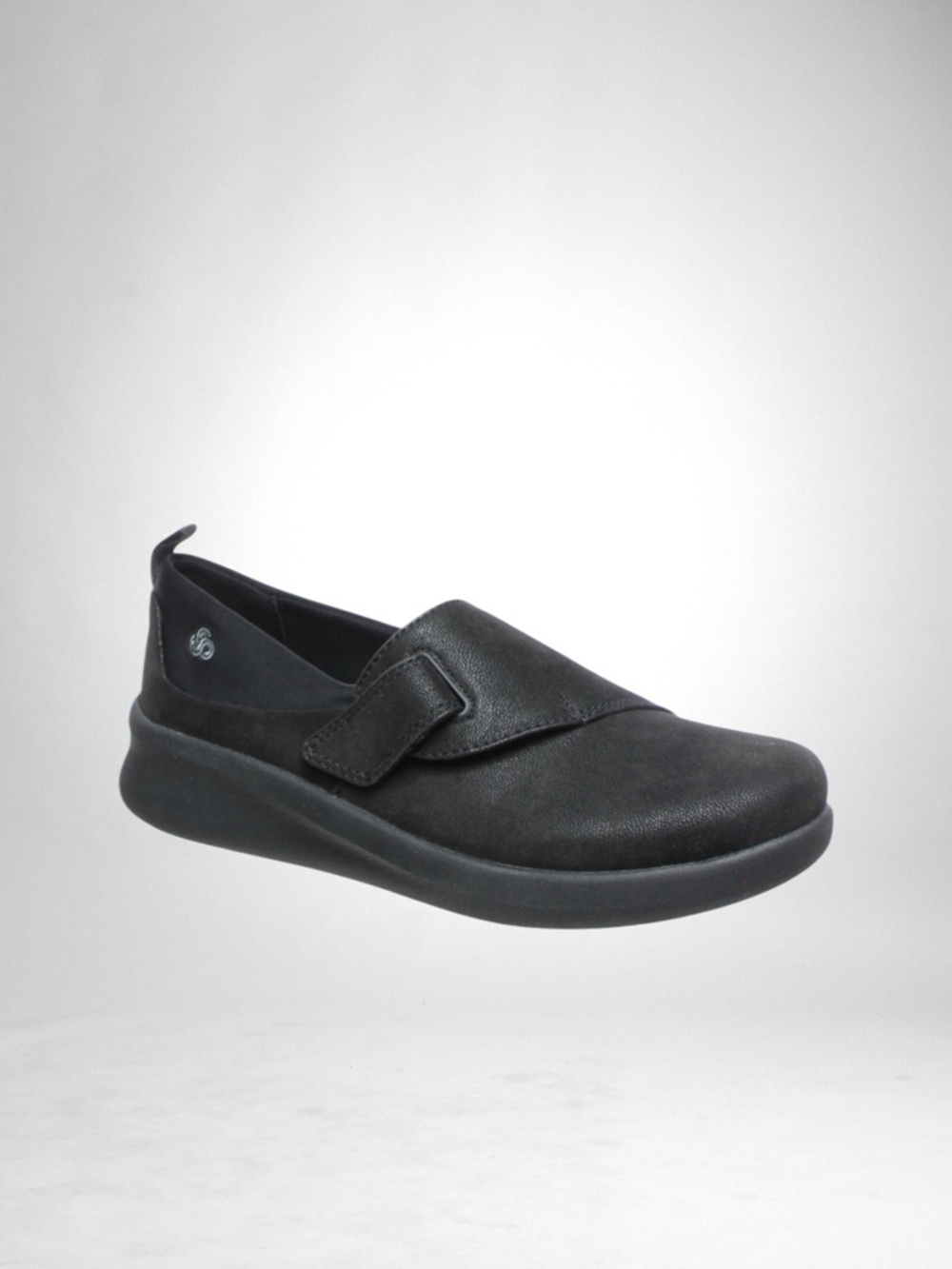 Clarks Women's Sillian 2.0 Ease Slip On Loafer